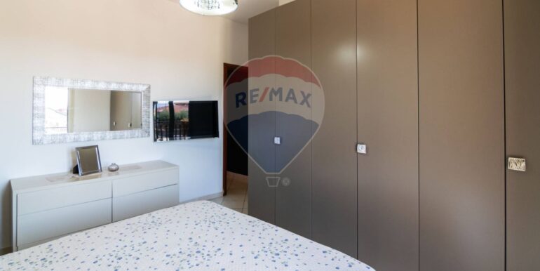 20250714184931-966779-18