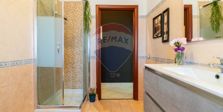 20250714184939-966779-21