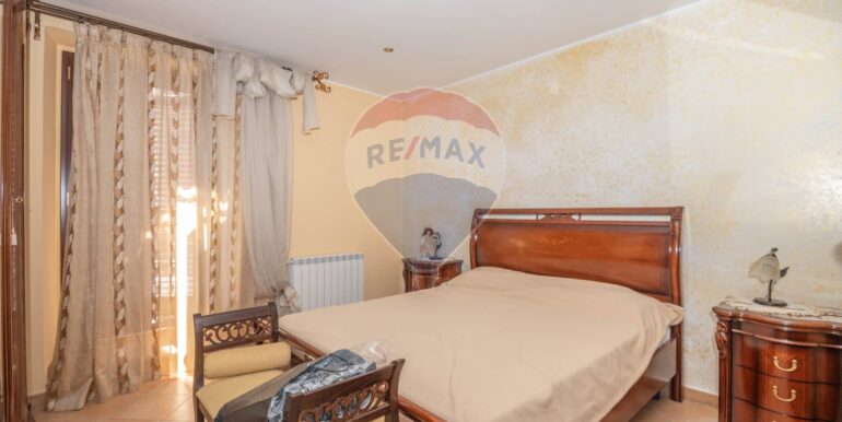 20250714193936-964233-4