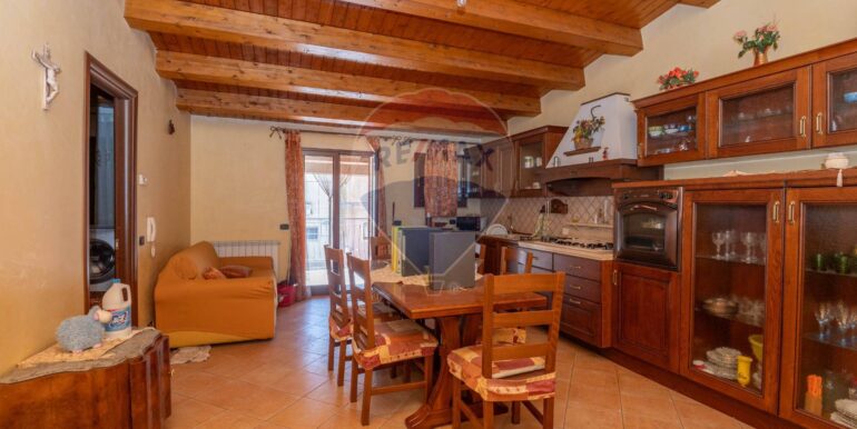 20250714193952-964233-10