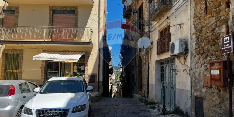 20250715104953-966830-19