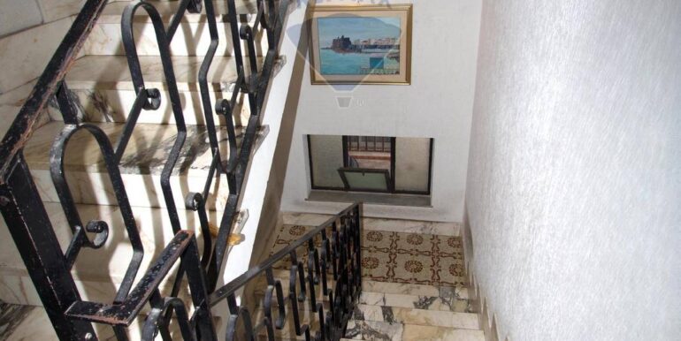 2025071674629-967054-4