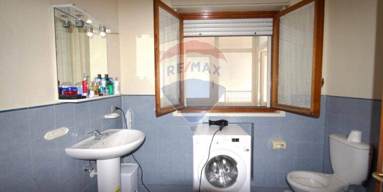 2025071674646-967054-11