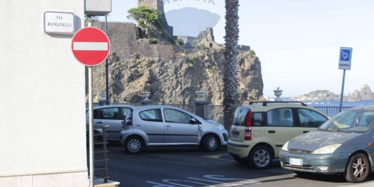 2025071674704-967054-19