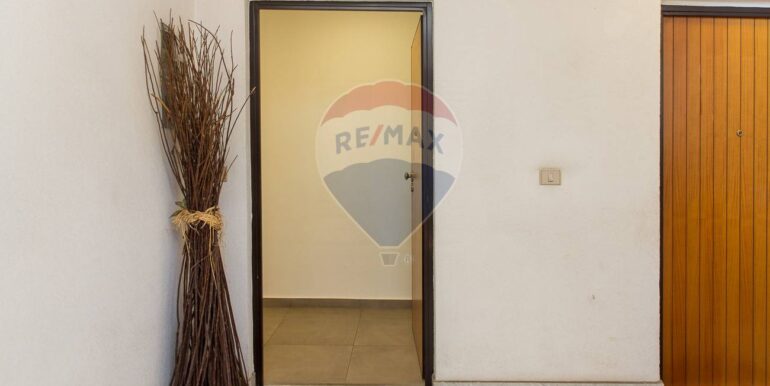 2025071694643-966148-7