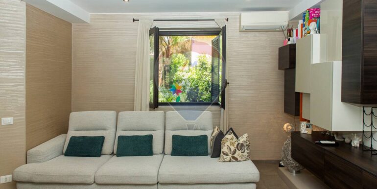 2025071694747-966148-22