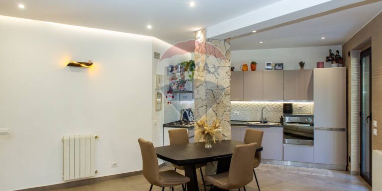 2025071694749-966148-23