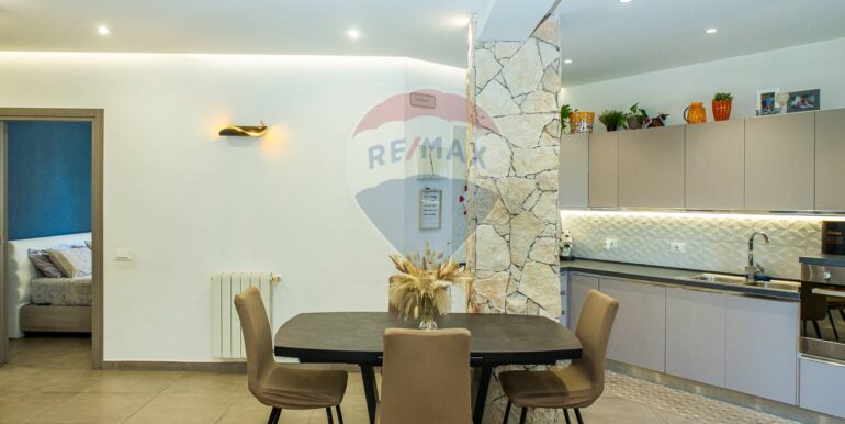 2025071694952-966148-26