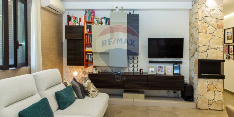 2025071694955-966148-27