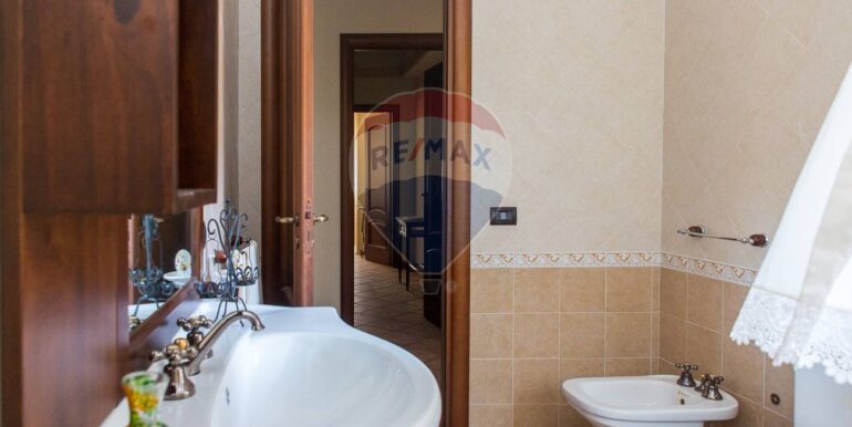 20250723164613-971235-10