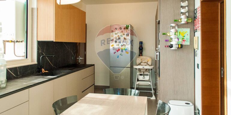 20250724183145-971462-18