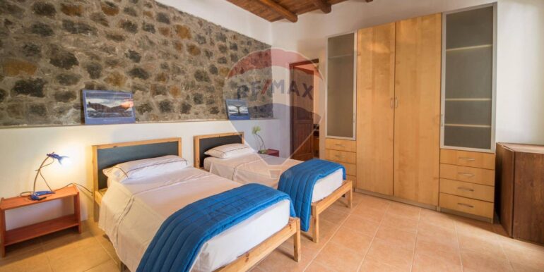 20250728105245-972088-15