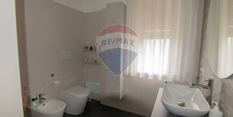 20250730174853-972631-15