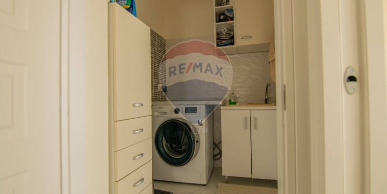 20250730174854-972631-19