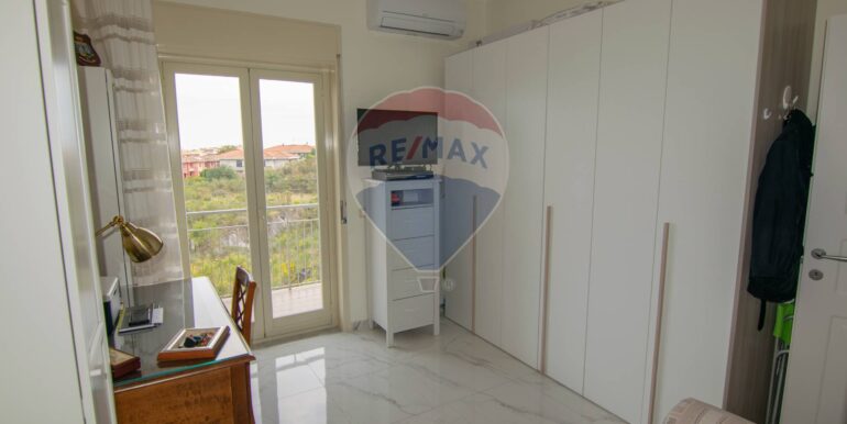 20250730174854-972631-21