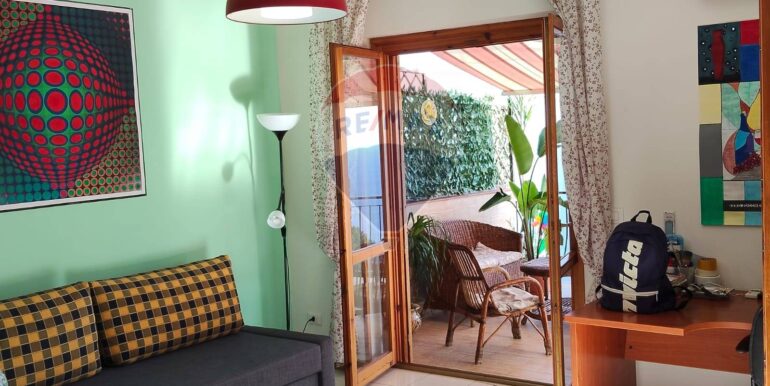 2025073194737-971535-10