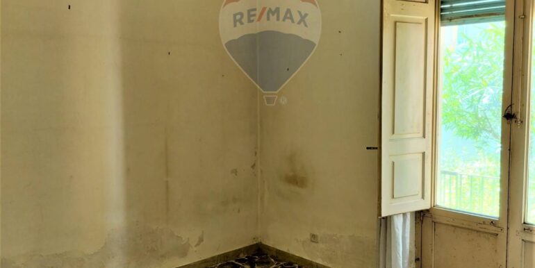 2025080690055-973199-12