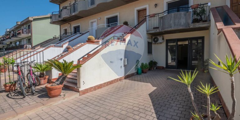 2025080692128-973428-39