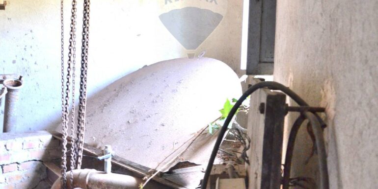 20250807123517-974007-6