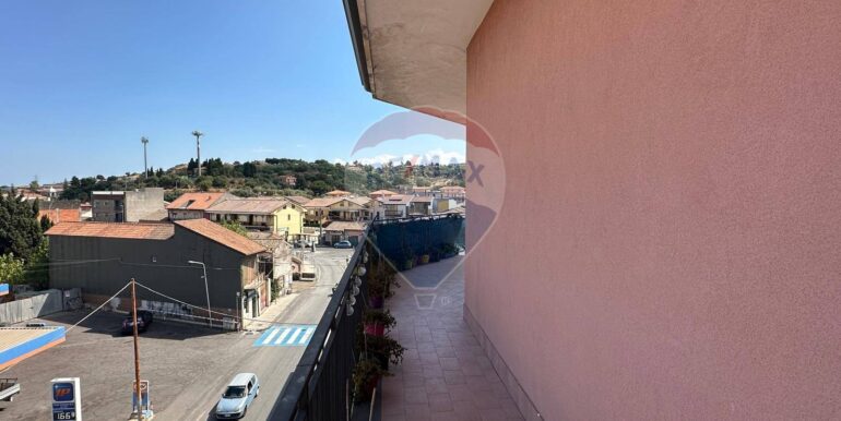 20250808112349-973959-9