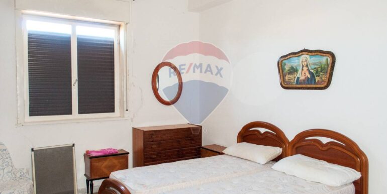 20250808152113-974483-12