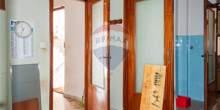 20250808165734-974505-7