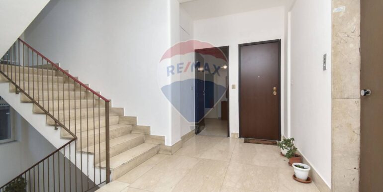 20250812193205-971976-8