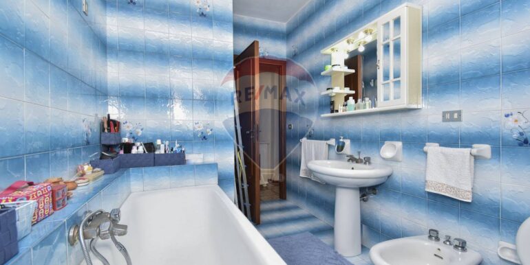 20250812194203-964226-15