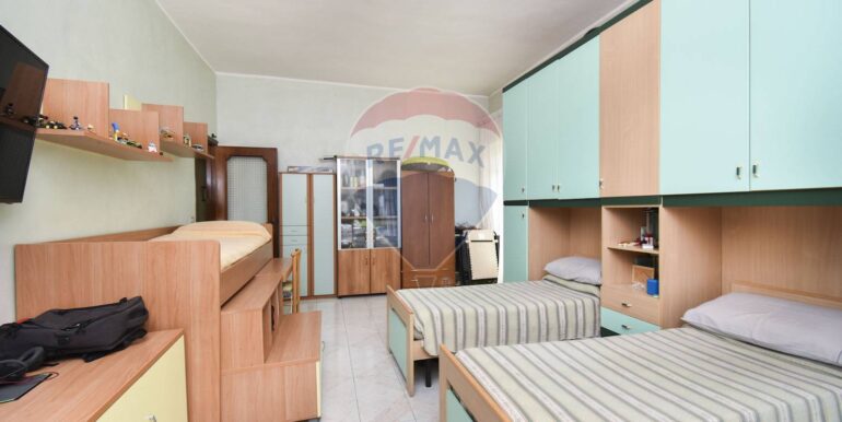 20250812194214-964226-19