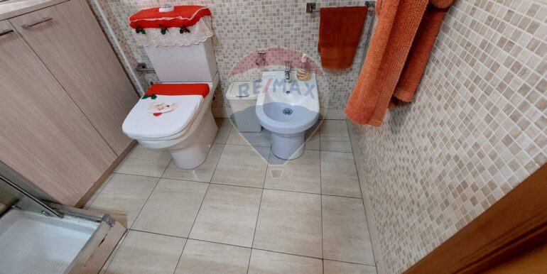 20250818113542-974943-8