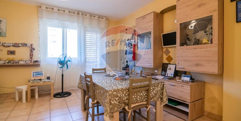 20250818162300-974545-6