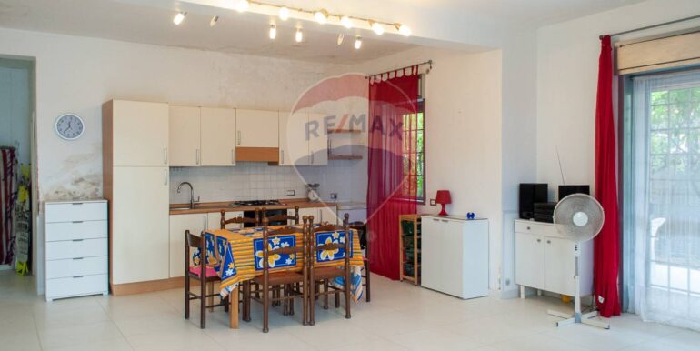 20250819112735-975037-32