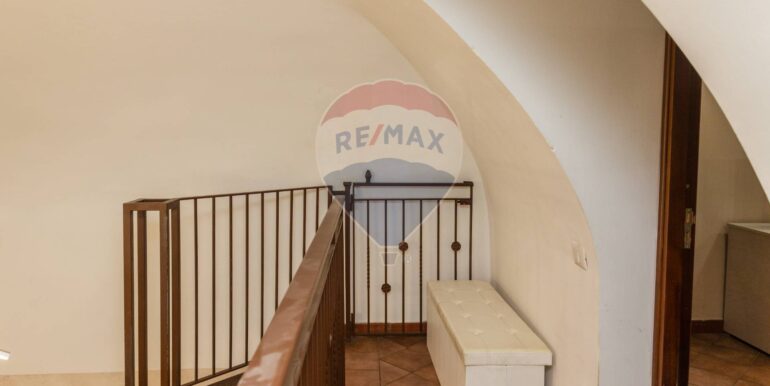 20250819123821-974371-37