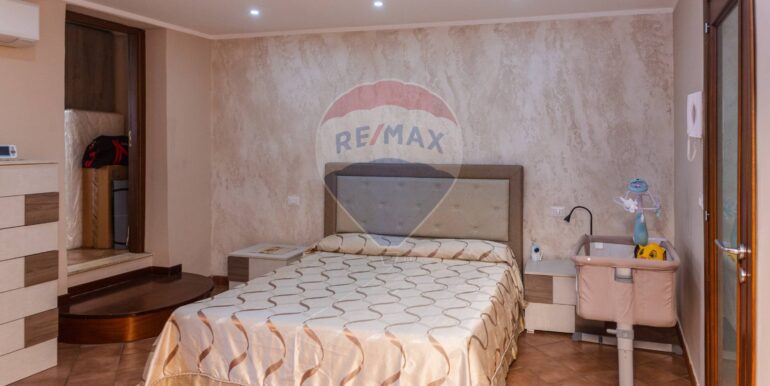 20250819123830-974371-39