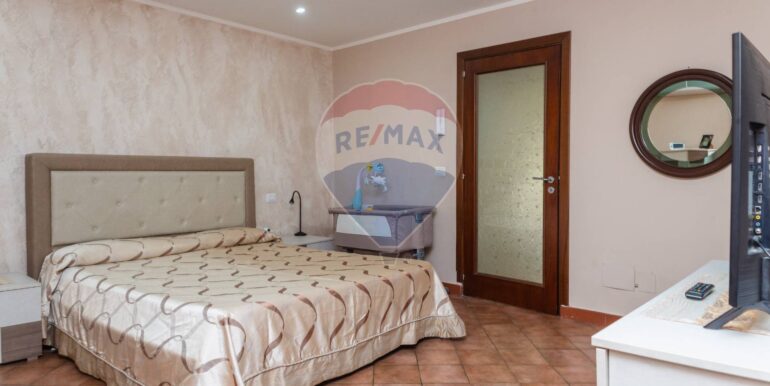 20250819123834-974371-40