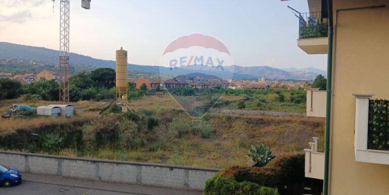 20250819204005-975082-6