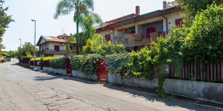 2025081993939-975023-1