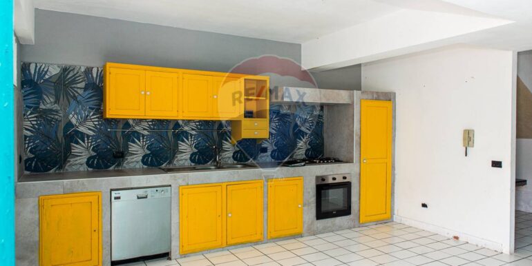 2025081994022-975023-11