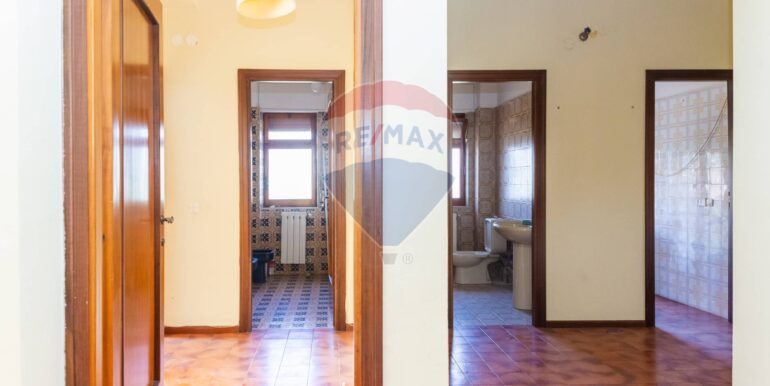 20250821112018-975257-12