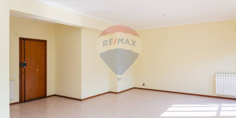 20250821112038-975257-18