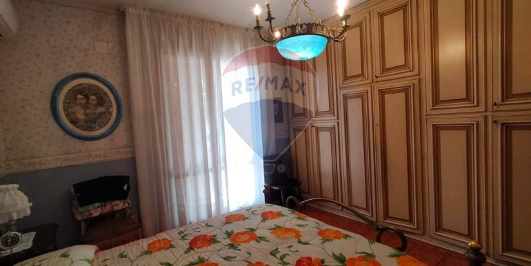 20250821121707-975268-15