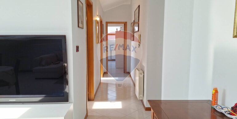 20250821192101-975331-12