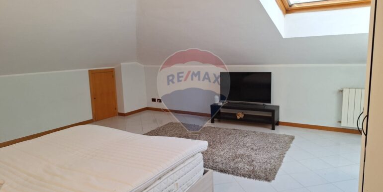 20250821192151-975331-24