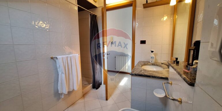 20250822103130-975331-25