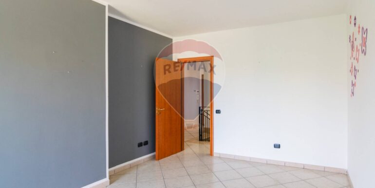 2025082473103-972274-51