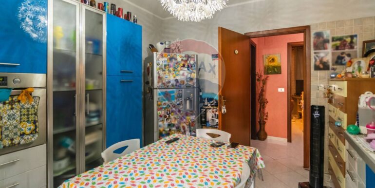 20250825103853-975111-10