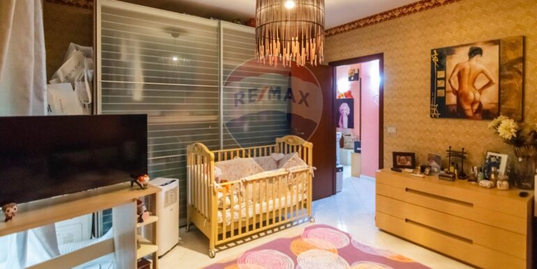 20250825103901-975111-12