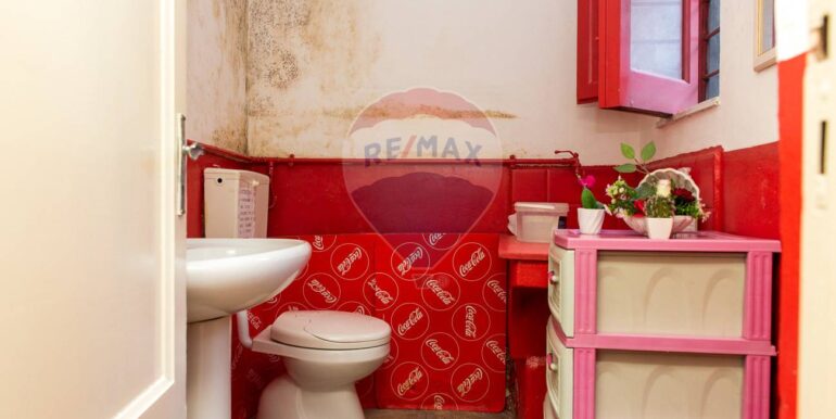 20250825195047-975691-17