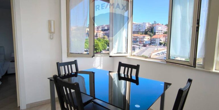 20250826182930-975878-11