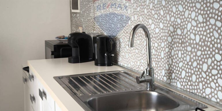 20250826182934-975878-13